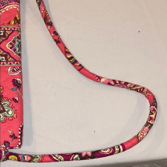 Vera Bradley “Knot Just a Clutch”, EUC RETIRED - Picture 8 of 11